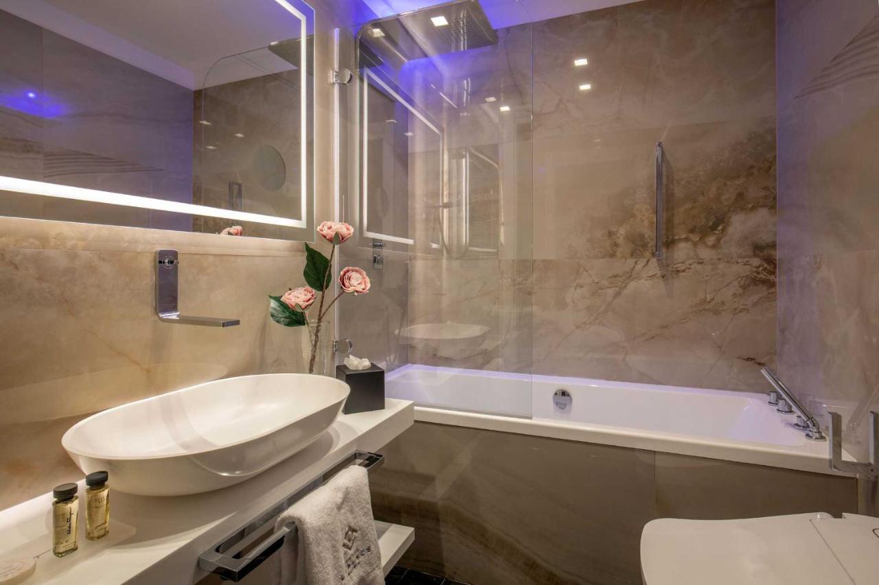 Hotel La Place Roma Buitenkant foto